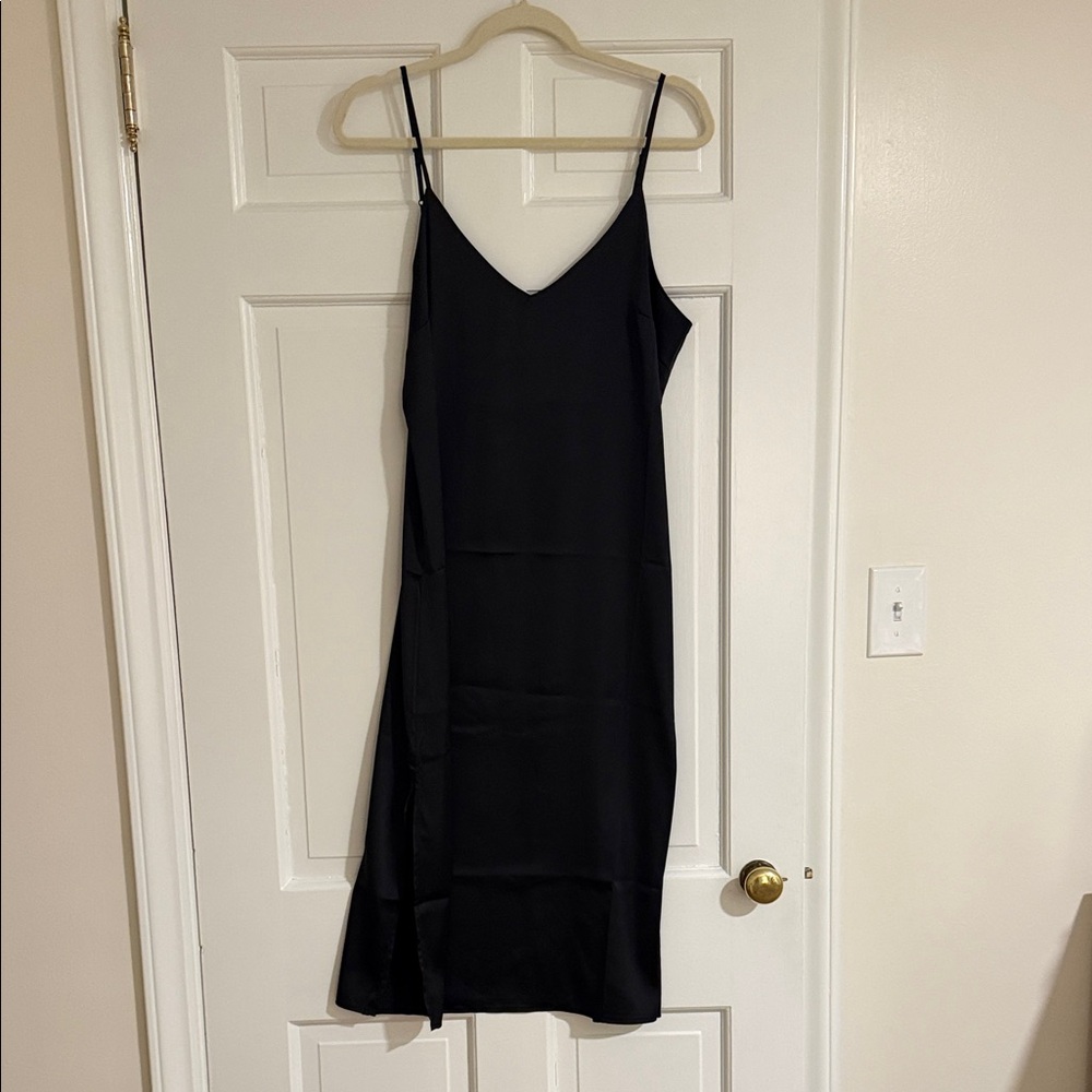 Chic Black Midi Dress